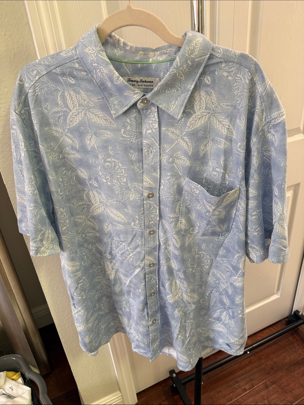 Tommy Bahama Pale Blue Floral Short-Sleeve Button-Down Shirt